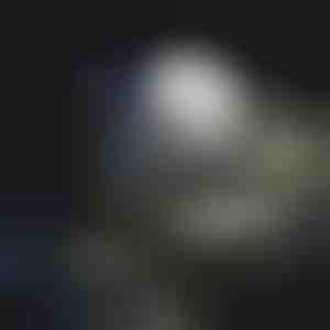 Lietimu aktyvuojamas LED pakabukas kuprinėms, rankinėms ir raktams | HEARTIGLO